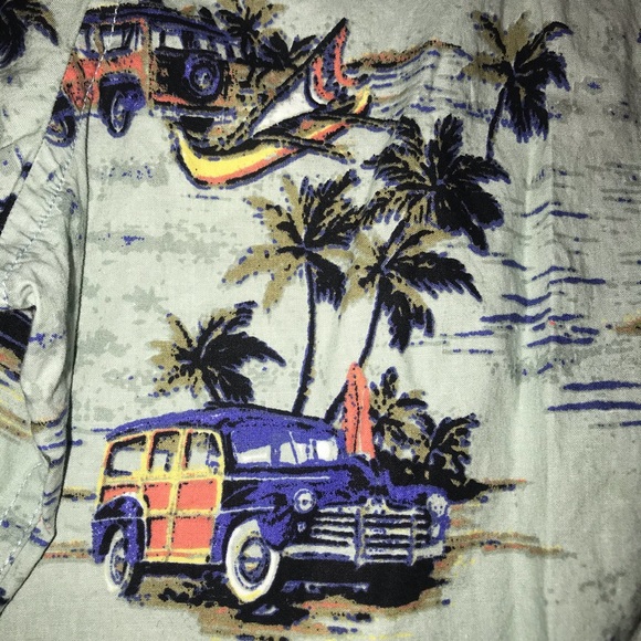 Like new men’s Hawaiian shift with Woody pattern - Picture 3 of 3
